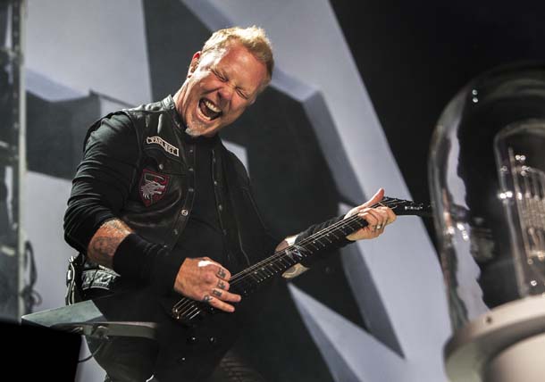 Kirk Hammett, Slipknot, Jamey Jasta, Randy Blythe & more comment on James Hetfield re-entering rehab
