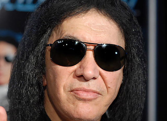 Gene Simmons puts ice cubes in his cereal goes viral