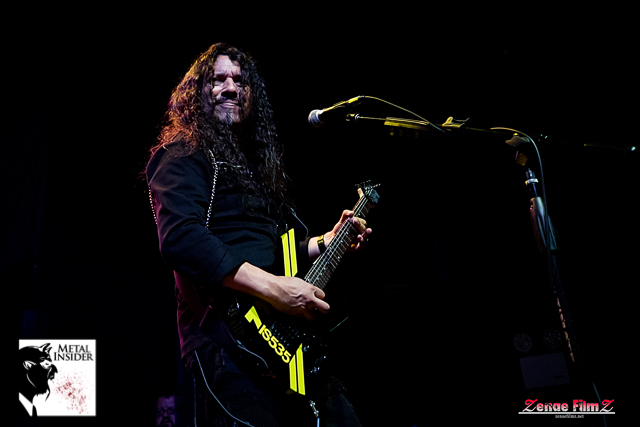 Stryper guitarist Oz Fox suffered a seizure; band issues statement