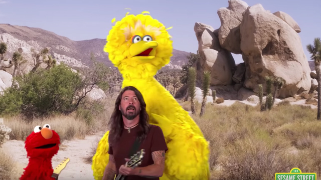 Watch Dave Grohl sing with Big Bird and Elmo on Sesame Street