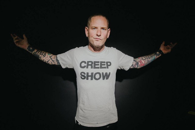 Corey Taylor drops “Home”/”Zzyzx Rd.” live video on Valentine’s Day