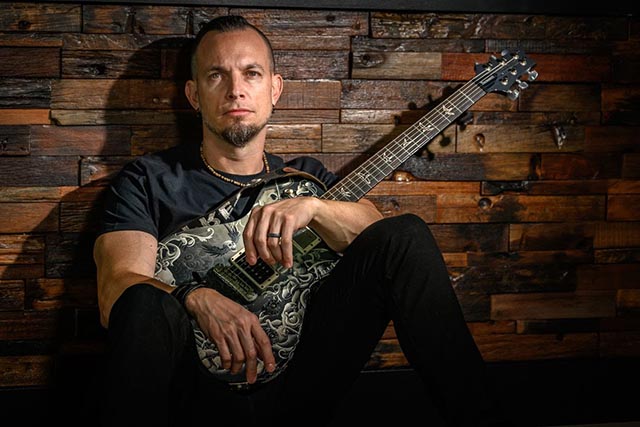 Tremonti share “Marching In Time” video