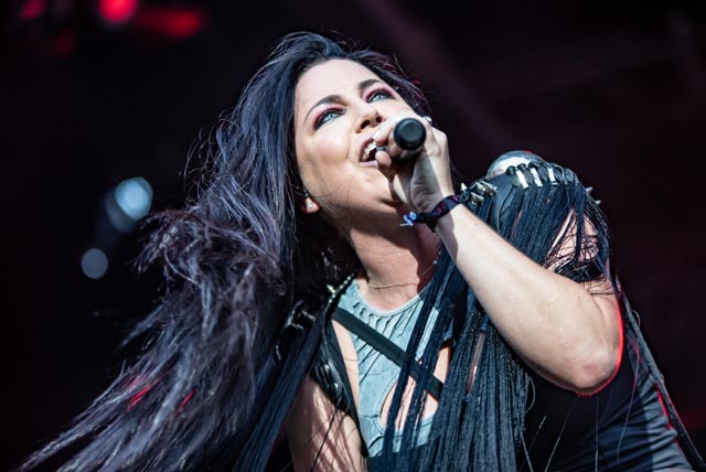 Evanescence share “Yeah Right” video