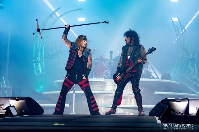 Mötley Crüe deny backing tracks for band members on 2022 summer tour