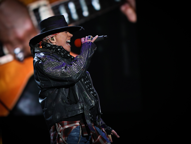 Guns N’ Roses announce summer 2021 US Tour Dates w/ Mammoth WVH