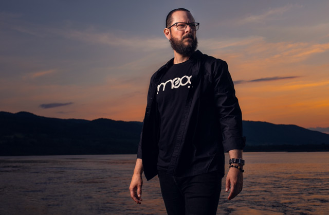 Ihsahn covers A-Ha’s “Manhattan Skyline”