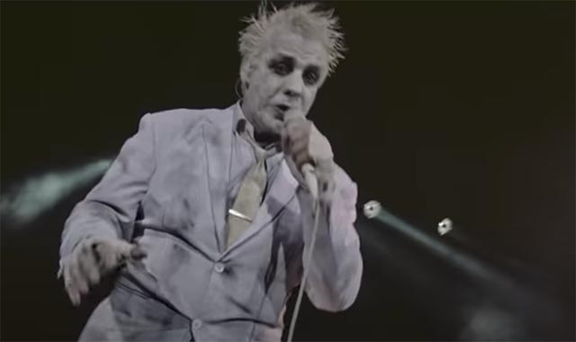 Lindemann share “Allesfresser” Live video