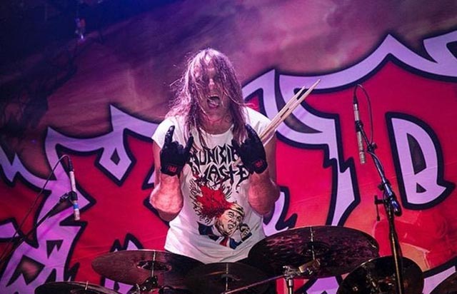 Exodus drummer diagnosed with squamous cell carcinoma