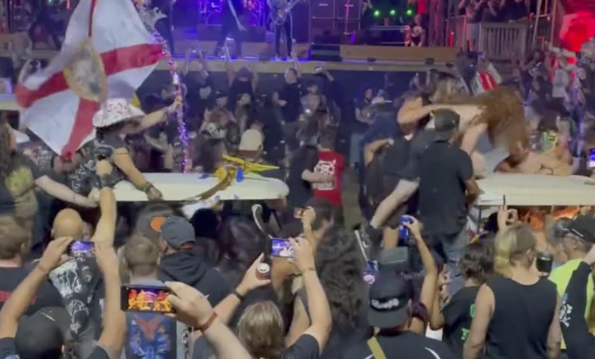 Golf cart circle pit emerges at Exodus show