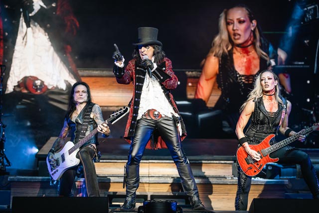 Gig Review: Alice Cooper and Judas Priest Unite to Spark Hellfire at the PNC Arts Center! – 9/26/25