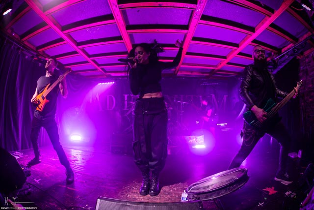 Photos/Review: Ad Infinitum lead symphonic metal showcase with Seven Spires in Detroit – 2/14/2026