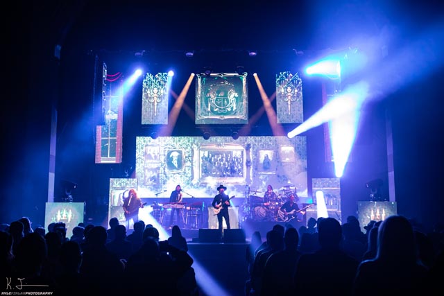 Photos/Review: Opeth & Katatonia cast midwinter gloom in Detroit – 2/10/2026